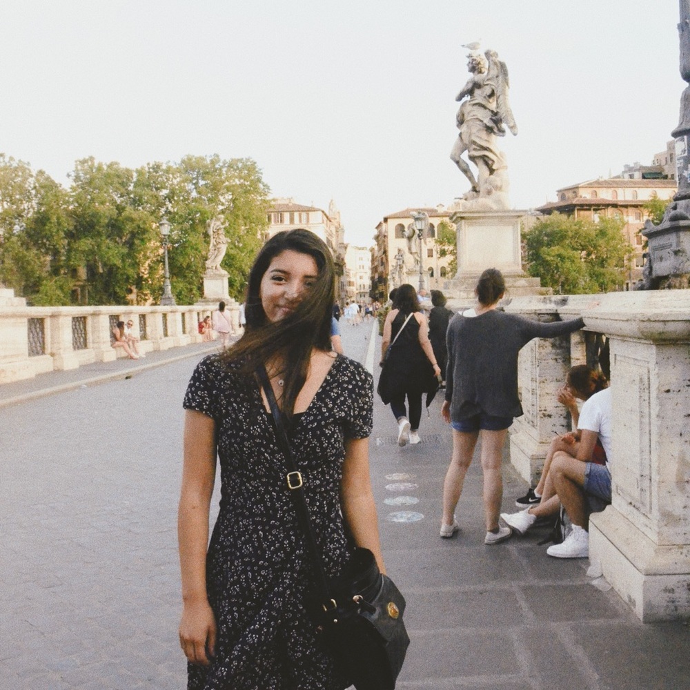 Meet your Posher, Isabel